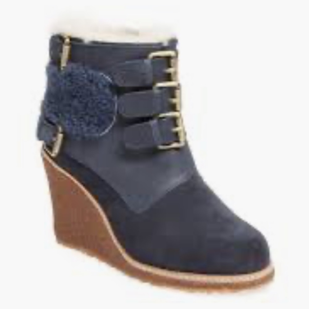 EUC Australia Luxe Blue Suede Wedge Booties Sz 11
